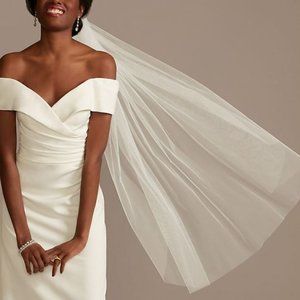 Raw-Edge Soft Tulle Fingertip Veil